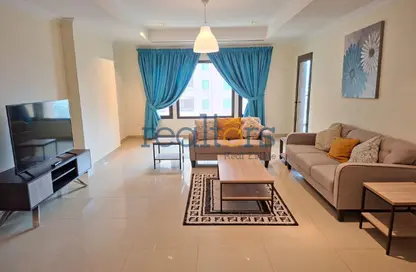 Apartment - 1 Bedroom - 2 Bathrooms for rent in Tower 13 - Porto Arabia - The Pearl Island - Doha