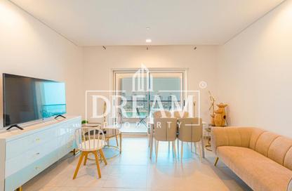 Apartment - Studio - 1 Bathroom for rent in Al Mutahidah Tower - Viva Bahriyah - The Pearl Island - Doha