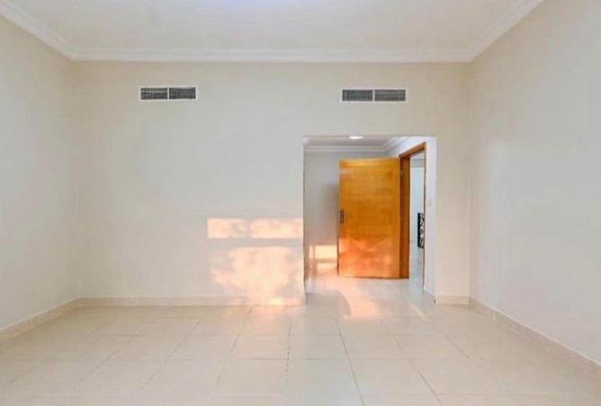 1020285 - Property Image 2