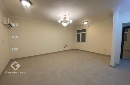 Apartment - 3 Bedrooms - 3 Bathrooms for rent in Al Sadd Road - Al Sadd - Doha Apartment - 3 Bedrooms - 3 Bathrooms for rent in Al Sadd Road - Al Sadd - Doha