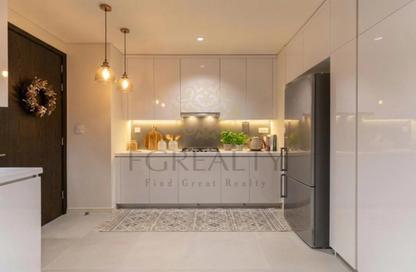Apartment - 2 Bedrooms - 3 Bathrooms for sale in Seef Lusail Tower 1 - Seef Lusail - Lusail City - Lusail