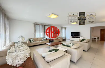 Apartment - 3 Bedrooms - 3 Bathrooms for rent in Naples - Fox Hills - Fox Hills - Lusail