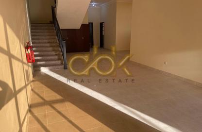 Staff Accommodation - Studio - 4 Bathrooms for rent in Umm Salal Ali - Umm Salal Ali - Doha