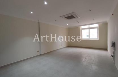 Apartment - 3 - 3 for rent in Najma 28 - Ibn Dirhem Street - Najma - Doha