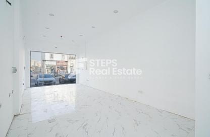 Shop - Studio - 1 Bathroom for rent in Al Hanaa Street - Al Gharrafa - Doha Shop - Studio - 1 Bathroom for rent in Al Hanaa Street - Al Gharrafa - Doha