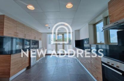 Apartment - 4 Bedrooms - 6 Bathrooms for rent in Al Dafna - Al Dafna - Doha