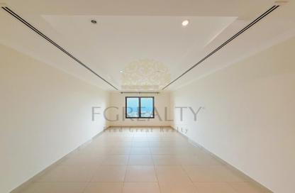 Apartment - Studio - 1 Bathroom for rent in East Porto Drive - Porto Arabia - The Pearl Island - Doha