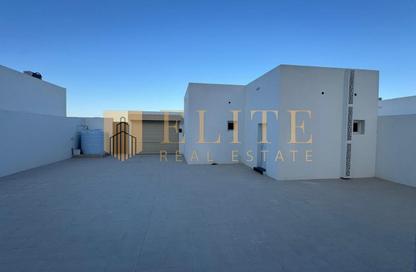 Villa - 6 - 7+ for sale in Umm Salal Ali - Umm Salal Ali - Doha Villa - 6 - 7+ for sale in Umm Salal Ali - Umm Salal Ali - Doha