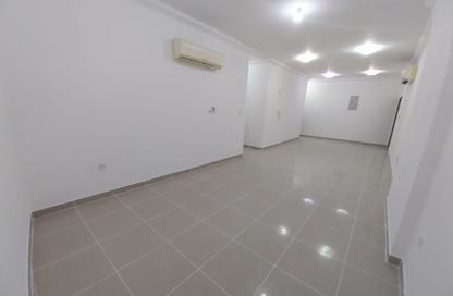 Apartment - 2 - 2 for rent in Anas Street - Fereej Bin Mahmoud North - Fereej Bin Mahmoud - Doha Apartment - 2 - 2 for rent in Anas Street - Fereej Bin Mahmoud North - Fereej Bin Mahmoud - Doha