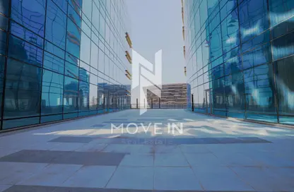 Office Space - 1 Bedroom - 2 Bathrooms for rent in Corniche Road - Corniche Road - Doha