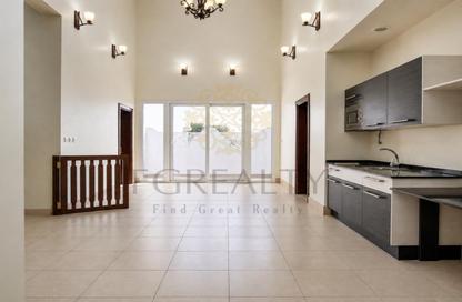مجمع سكني - 5 غرف نوم - 6 حمامات للايجار في فلل واست باي لاغون - وست باي لاجون - بحيرة وست لاجون - الدوحة مجمع سكني - 5 غرف نوم - 6 حمامات للايجار في فلل واست باي لاغون - وست باي لاجون - بحيرة وست لاجون - الدوحة