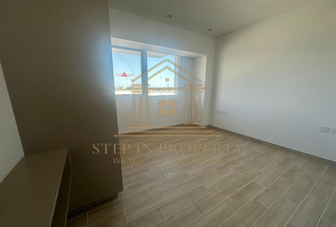 51767198 - Property Image 3