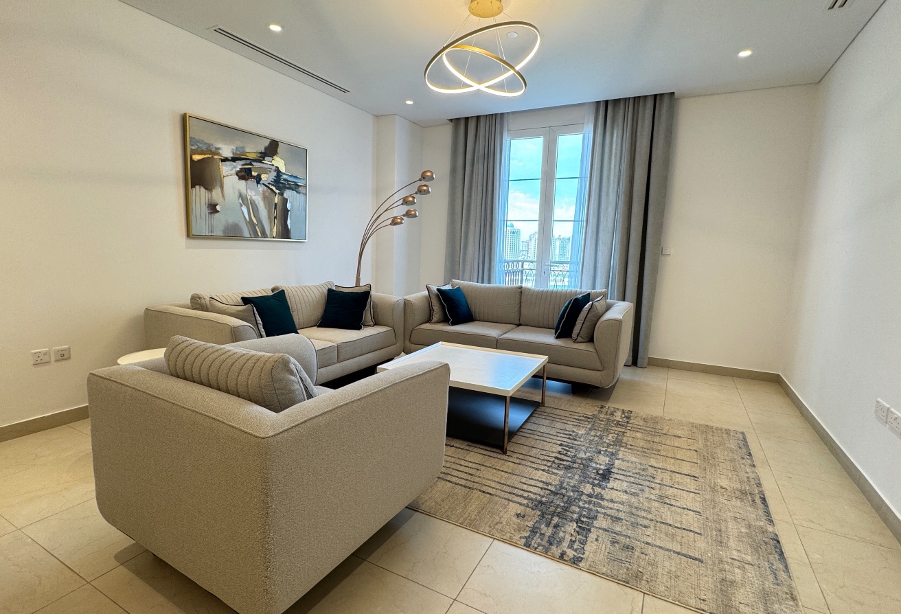 Specious 2BR+Maid FF | Bills In | Sea view balcony