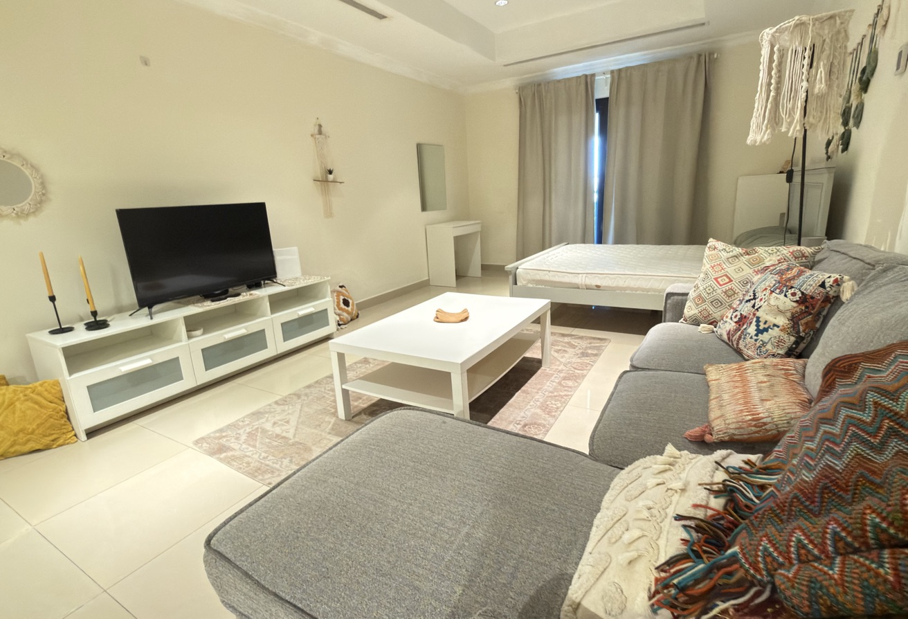 Cheapest Sea View Studio + Balcony Fully Furnished thumbnail 7
