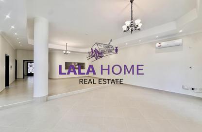 Villa - 6 Bedrooms - 7 Bathrooms for rent in West Bay Lagoon Villas - West Bay Lagoon - West Bay Lagoon - Doha