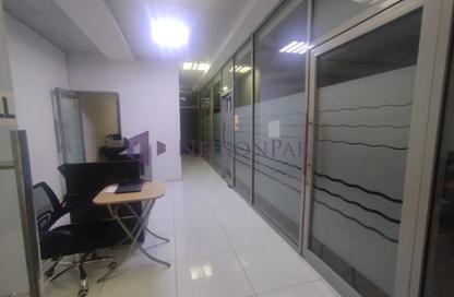 Office Space - 1 Bedroom - 1 Bathroom for rent in Salwa Commercial Building - Salwa Road - Doha