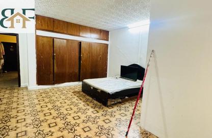 Apartment - Studio - 1 Bathroom for rent in Al Mansoura - Doha