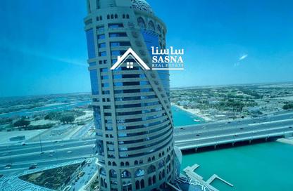 Apartment - 1 Bedroom - 2 Bathrooms for rent in Zig Zag Tower B - Zig Zag Towers - West Bay - Doha