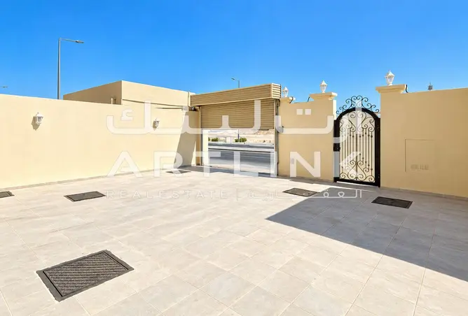 63700106 - Property Image 3