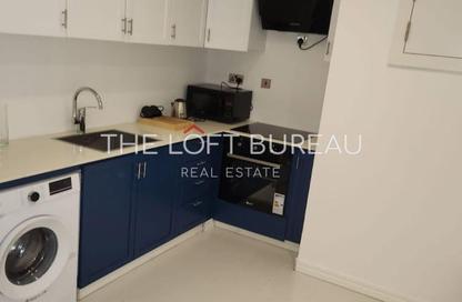 Apartment - 1 Bedroom - 2 Bathrooms for rent in Bin Al Sheikh Towers - Al Mirqab Al Jadeed - Doha