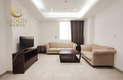 Apartment - 1 Bedroom - 2 Bathrooms for rent in Umm Ghuwailina 4 - Umm Ghuwailina - Doha