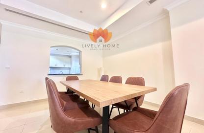 Apartment - 1 Bedroom - 2 Bathrooms for rent in East Porto Drive - Porto Arabia - The Pearl Island - Doha Apartment - 1 Bedroom - 2 Bathrooms for rent in East Porto Drive - Porto Arabia - The Pearl Island - Doha