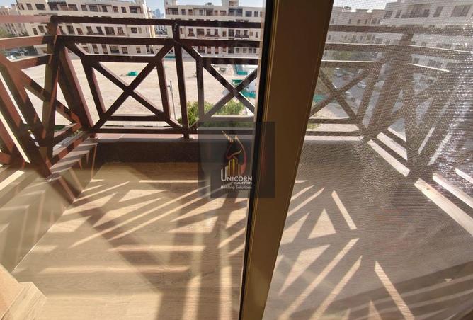 1003210 - Property Image 3