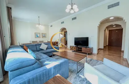 Apartment - 2 Bedrooms - 3 Bathrooms for rent in West Bay Tower - West Bay - West Bay - Doha