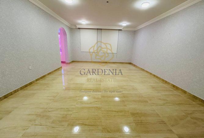 1020033 - Property Image 2