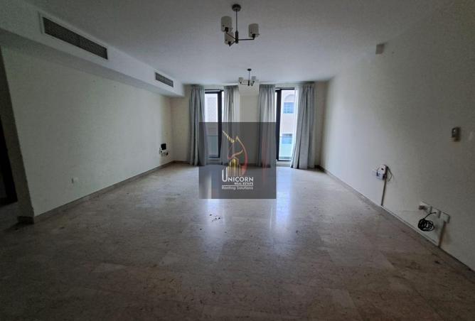 51573845 - Property Image 2