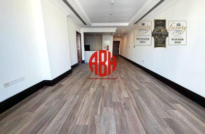 Apartment - 1 Bedroom - 2 Bathrooms for rent in Viva East - Viva Bahriyah - The Pearl Island - Doha