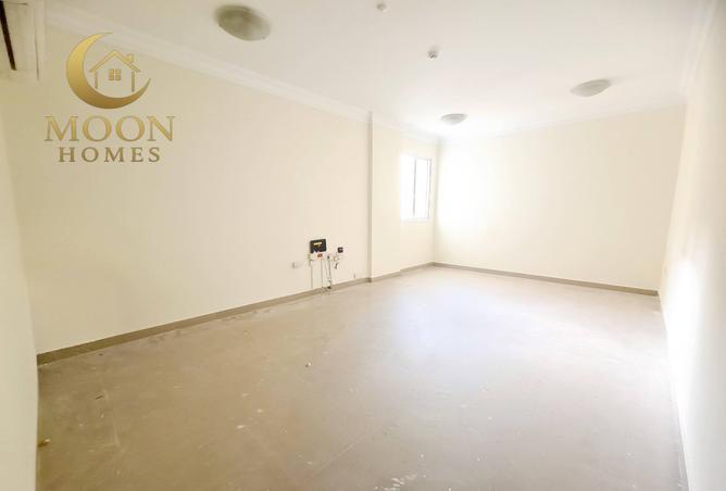 56668378 - Property Main Image