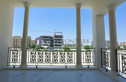 Apartment - 1 Bedroom - 2 Bathrooms for sale in Lusail City - Lusail