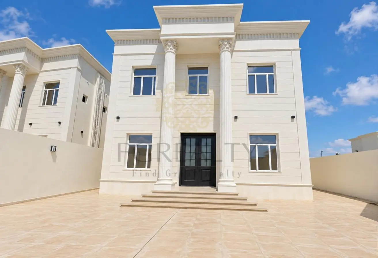 63642356 - Property Main Image