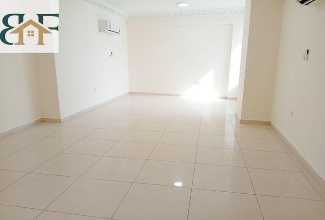 54877844 - صورة العقار 2