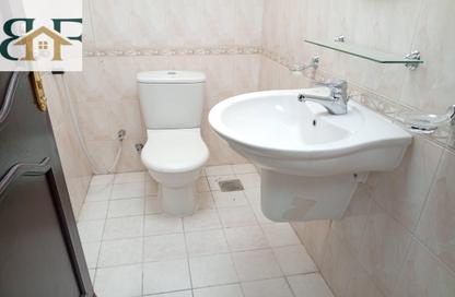 Apartment - 3 Bedrooms - 3 Bathrooms for rent in Al Muntazah Street - Al Muntazah - Doha
