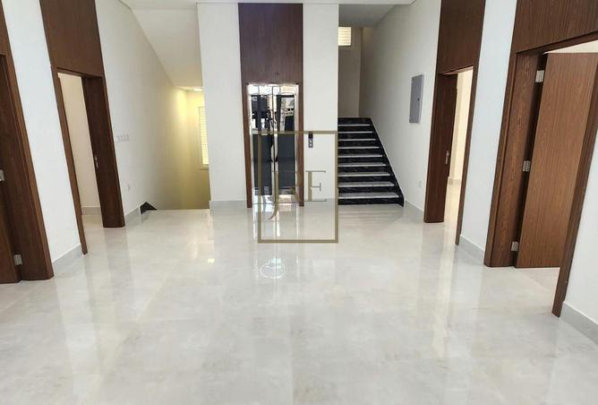 62071352 - صورة العقار 2