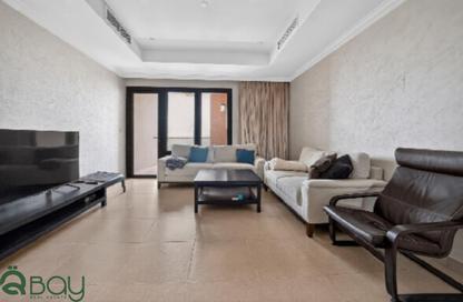 Apartment - 1 Bedroom - 2 Bathrooms for rent in West Porto Drive - Porto Arabia - The Pearl Island - Doha Apartment - 1 Bedroom - 2 Bathrooms for rent in West Porto Drive - Porto Arabia - The Pearl Island - Doha