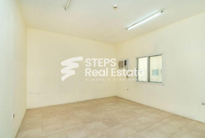 1031033 - Property Image 3