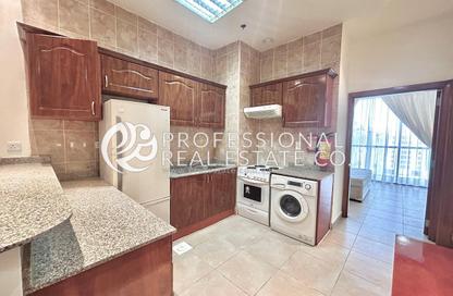 Apartment - 3 Bedrooms - 3 Bathrooms for rent in Al Sadd Road - Al Sadd - Doha Apartment - 3 Bedrooms - 3 Bathrooms for rent in Al Sadd Road - Al Sadd - Doha