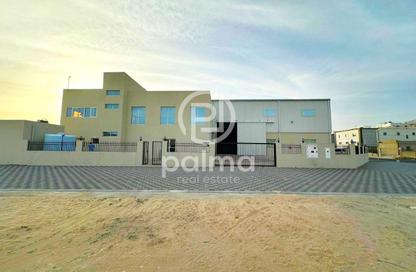 Warehouse - Studio - 3 Bathrooms for rent in East Industrial Street - Birkat Al Awamer - Al Wakra