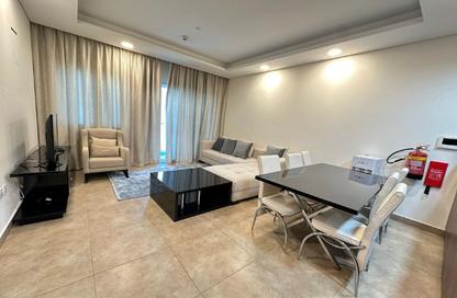 Apartment - 1 Bedroom - 2 Bathrooms for rent in R-19 Building - Al Erkyah City - Lusail