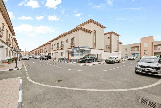 52134385 - Property Image 3