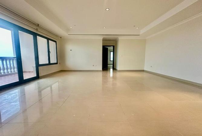 1010420 - Property Image 2