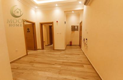 Apartment - 2 Bedrooms - 2 Bathrooms for rent in Al Mansoura - Al Mansoura - Doha