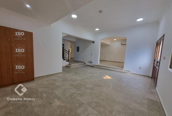 60225597 - Property Image 2