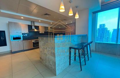 Apartment - 3 Bedrooms - 5 Bathrooms for rent in West Bay Tower - West Bay - West Bay - Doha