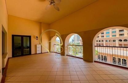 Apartment - 2 Bedrooms - 3 Bathrooms for sale in East Porto Drive - Porto Arabia - The Pearl Island - Doha