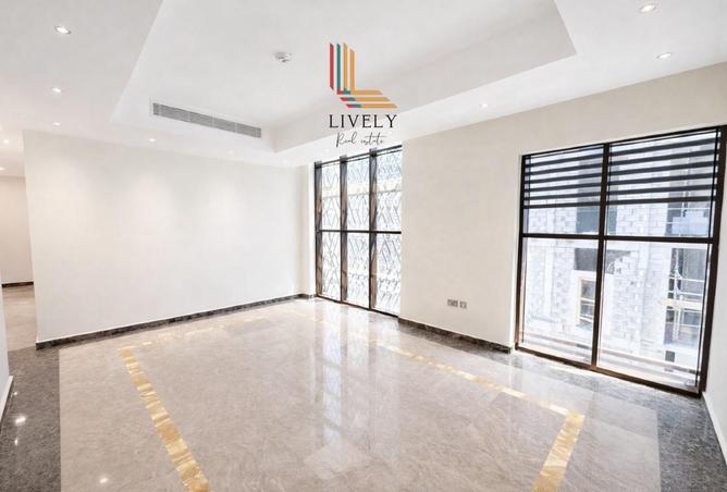 53235558 - Property Image 3