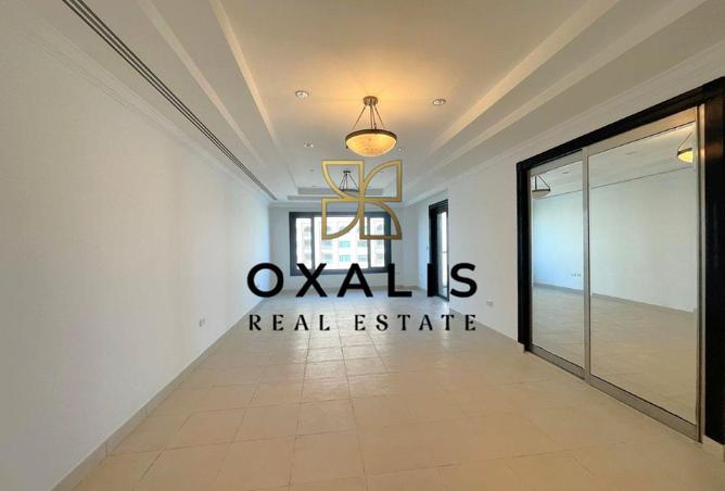 1027706 - Property Image 2